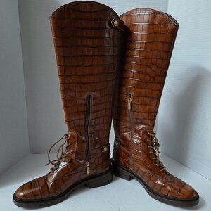 VINCE CAMUTO Boots